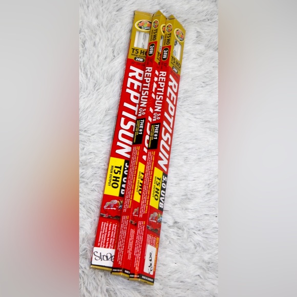Zoo Med Reptisun 5.0 T5-Ho Uvb Fluorescent Lamp - 24 w - 22" - Picture 4 of 8